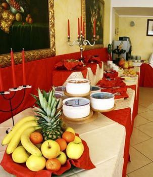 Hotel Touring 4*